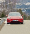Test drive plin de adrenalina cu Tesla, cea mai dorita masina a momentului