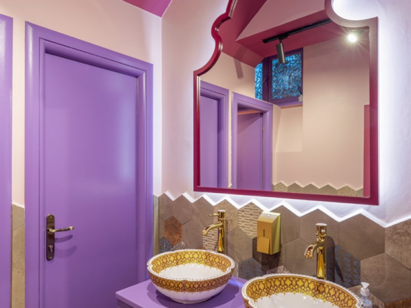Complete sensory indulgence through exclusive drinks and hookah in Bucharest