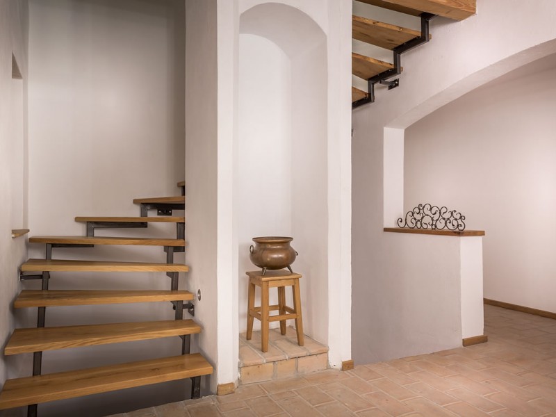 Rustic holiday, pottery workshop and nature walks