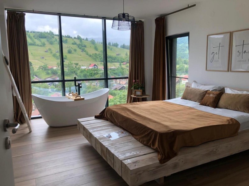 EXPERIENTA WOW - 2 seri cu cei dragi intr-o cabana de poveste din Bran