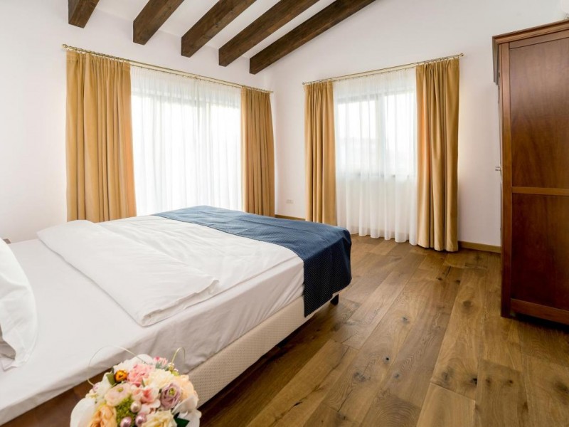 Combine sport with relaxation at the largest golf resort in Romania