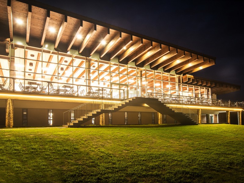 Combine sport with relaxation at the largest golf resort in Romania
