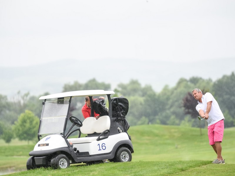 Combine sport with relaxation at the largest golf resort in Romania