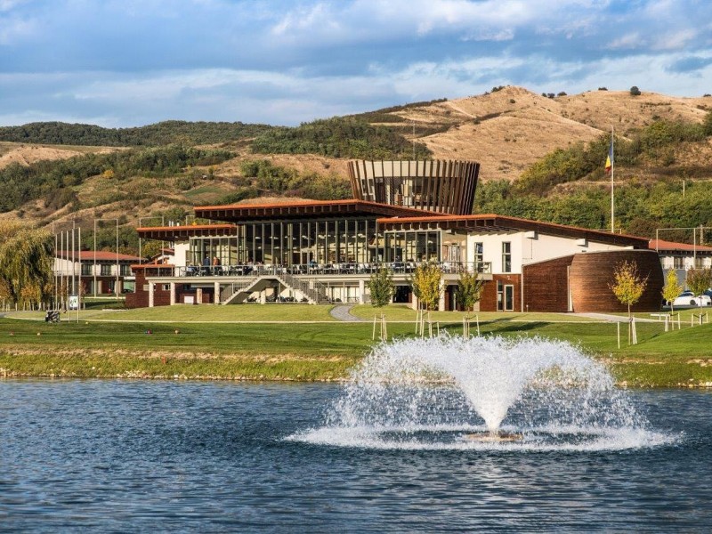 Combine sport with relaxation at the largest golf resort in Romania