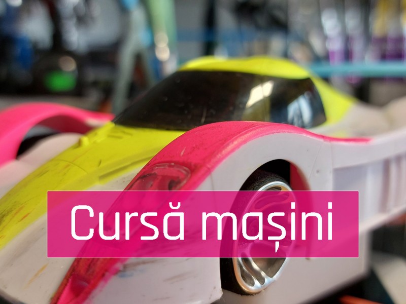 Distreaza-te ca-n copilarie intr-o cursa de masinute cu telecomanda in Bucuresti