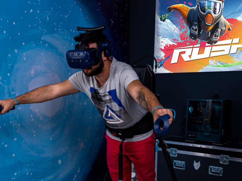 Da un party cool si plin de adrenalina de ziua ta la VR in Bucuresti