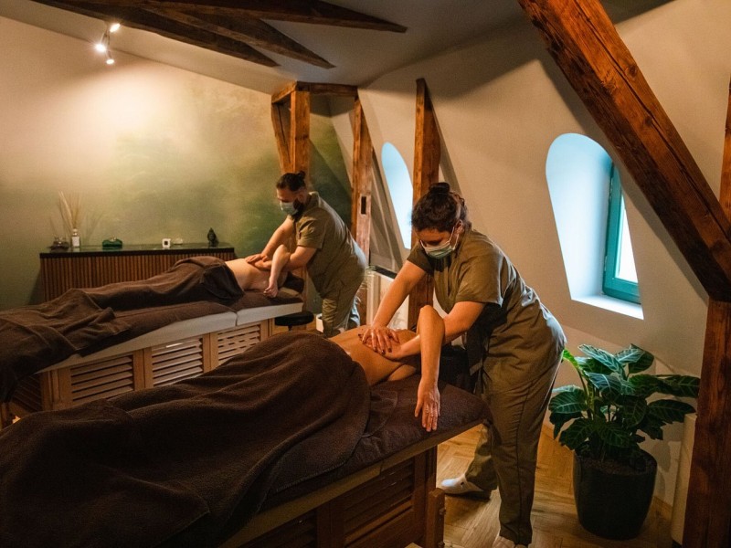Oriental relaxation in a luxury spa in Bucharest for 2 people