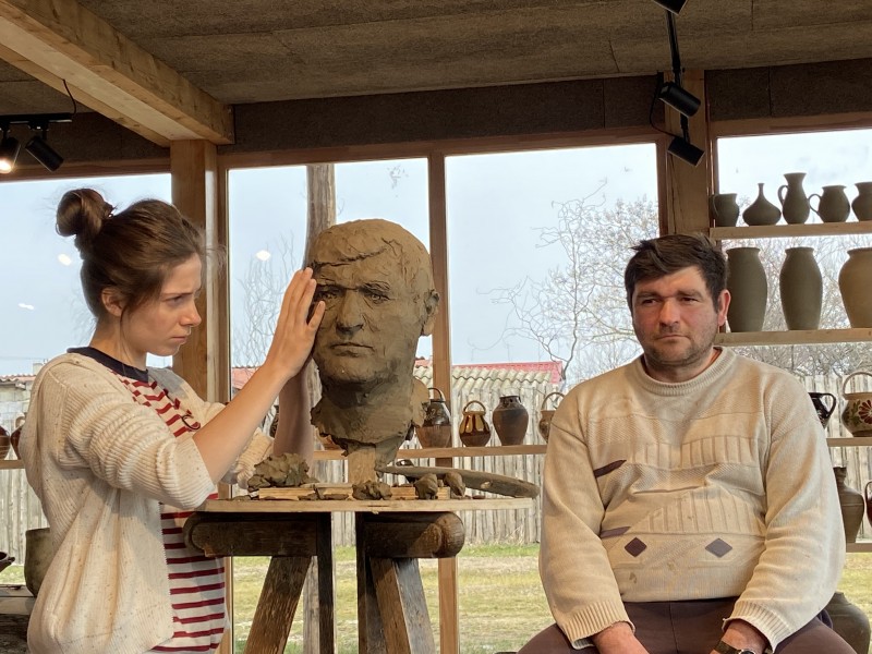 Creeaza obiecte unice din lut, intr-un muzeu-atelier de poveste
