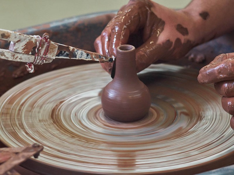 Descopera mestesuguri traditionale - atelier de ceramica in Mures
