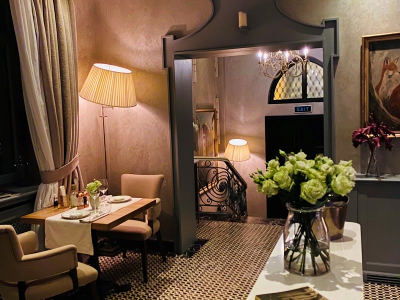 Cina romantica gourmet intr-un restaurant de exceptie