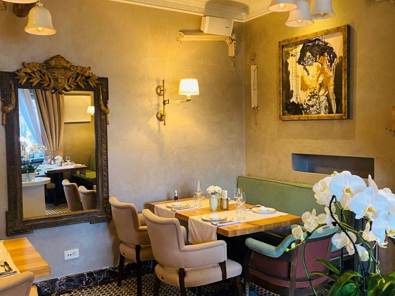 Cina romantica gourmet intr-un restaurant de exceptie