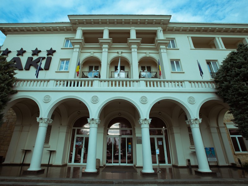 VIP mini-vacation in couple - 4 days in a luxury hotel and SPA included in Mamaia