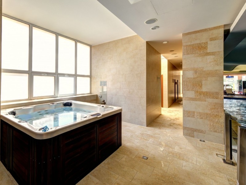 Unique SPA experiences at the seaside at Iaki Hotel in Mamaia