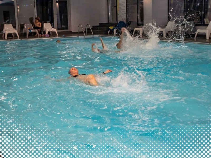 Cursuri de tenis, inot si SPA pentru copii si adulti in Iasi