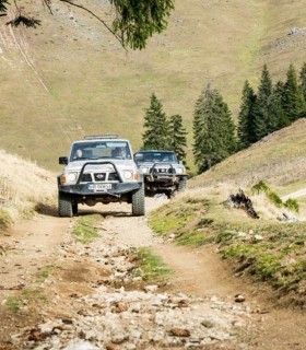 4x4 car trip for two in Ciucului and Hasmasului Mountains