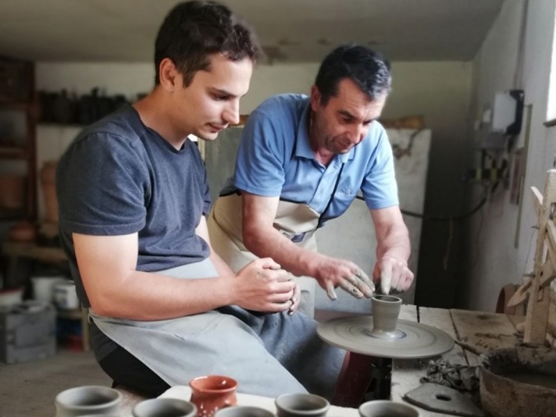 Gastronomic tour and craft workshops in Secuime