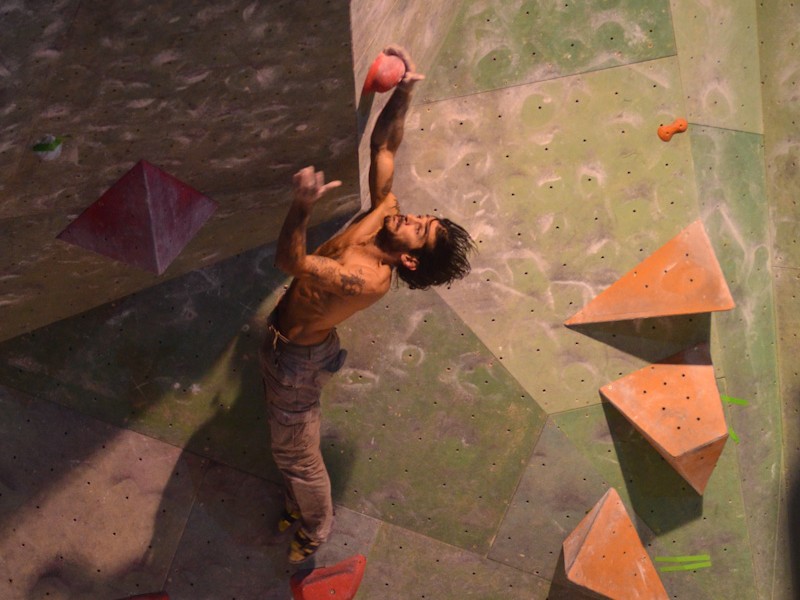 Cursuri de escalada cu instructor pentru adulti si copii in Bucuresti