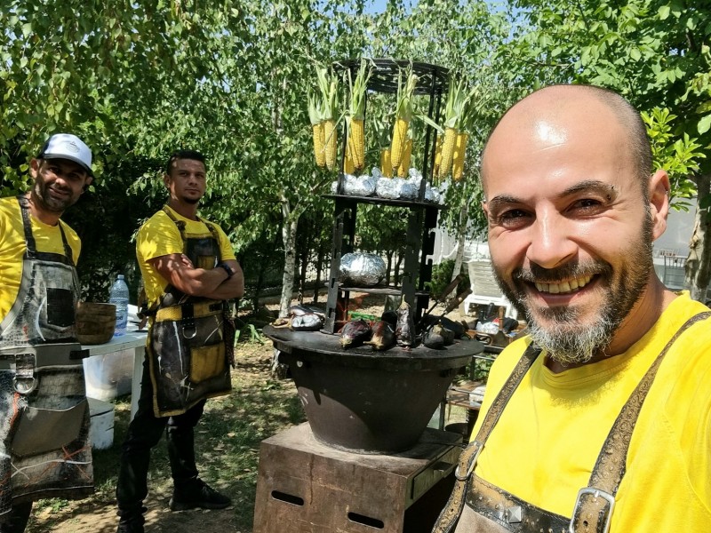 Barbecue party la tine in curte alaturi de cei mai priceputi chefi