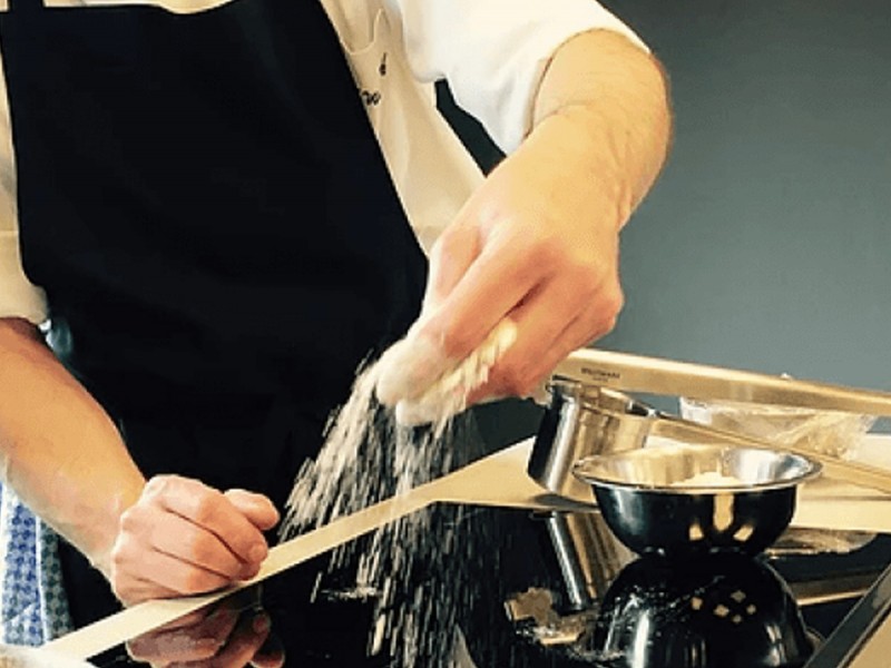 Curs de cooking cu Chef Daniel Wendorf - prepara un meniu cu 3 feluri