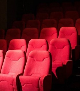 Personal development course through theatre for children, teenagers and adults
