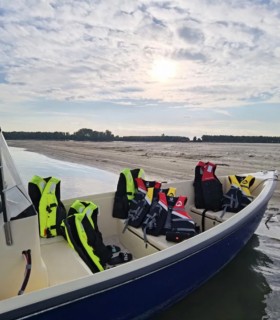 Go on a trip to explore the Danube with your friends