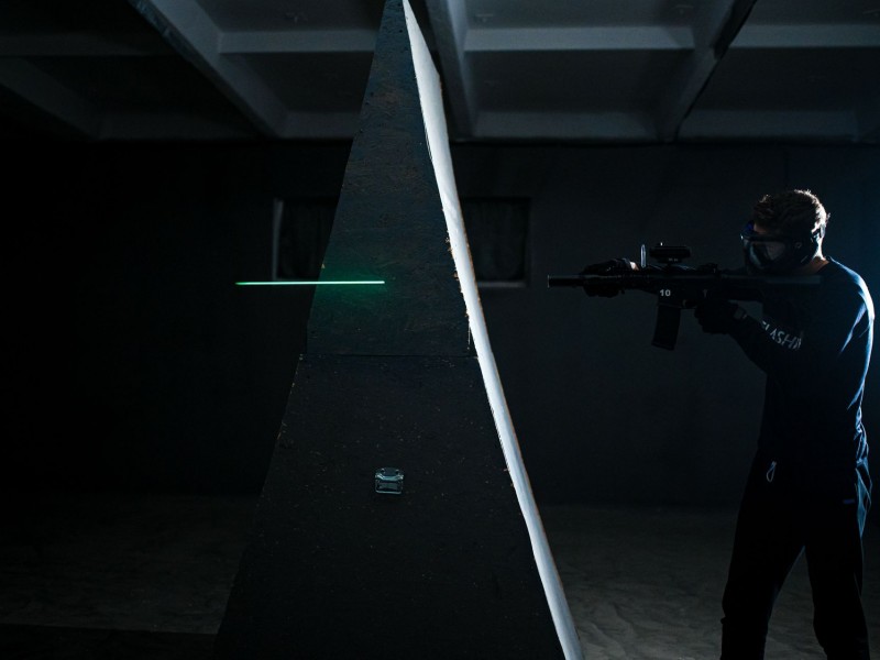 Joc de airsoft indoor sau outdoor pentru grupuri in Iasi