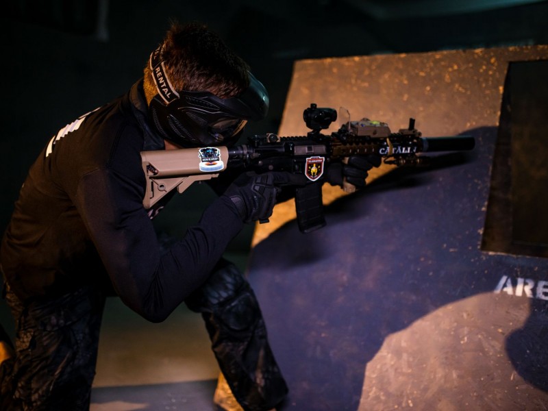 Joc de airsoft indoor sau outdoor pentru grupuri in Iasi