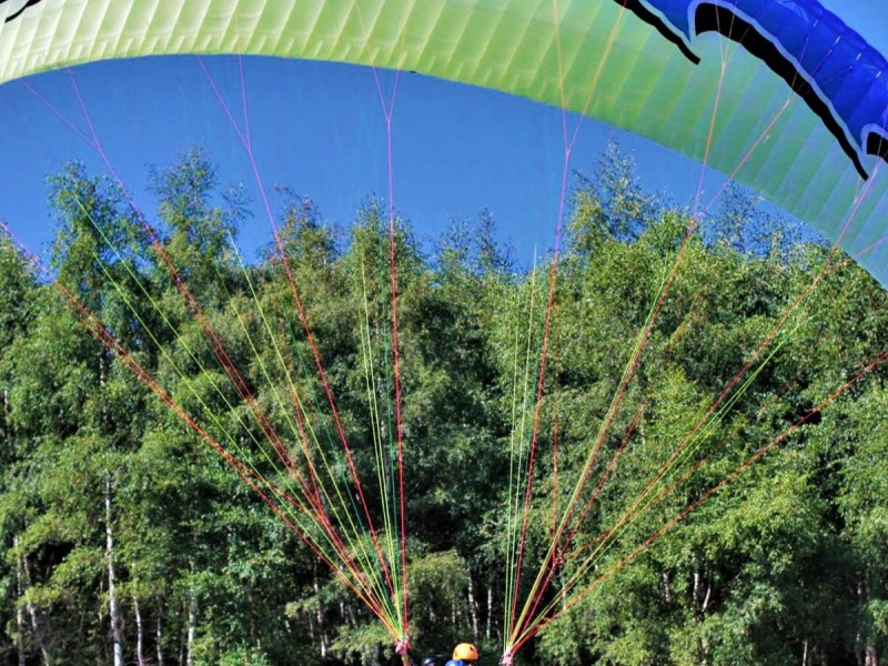 The sky is the limit - Paragliding initiation course in Hunedoara