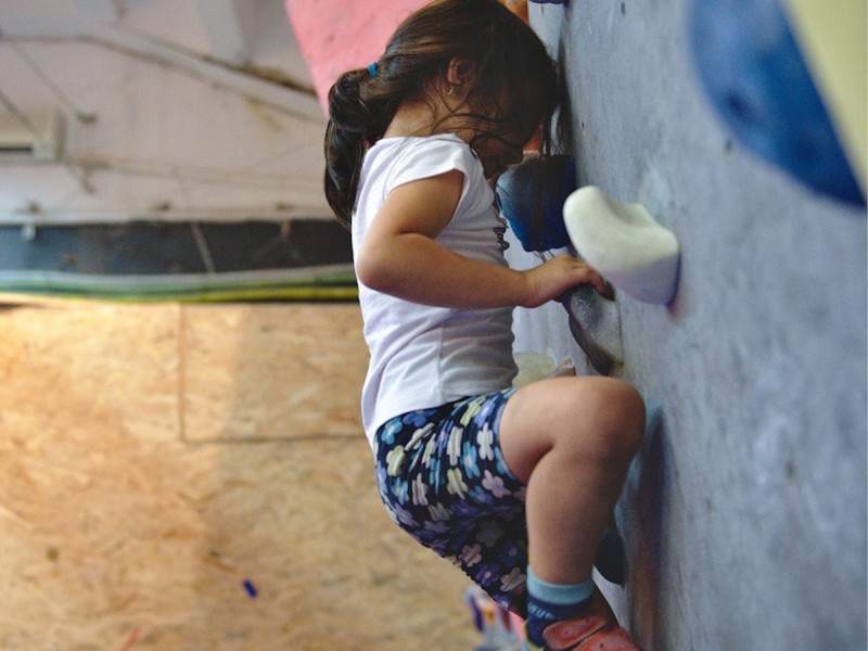 Cursuri de escalada cu instructor pentru adulti si copii in Bucuresti
