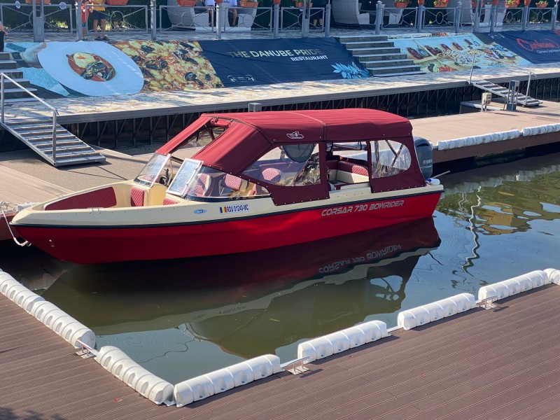 Plimbare cu barca de 8 ore pe traseul Tulcea-Mila 23- Letea in Delta