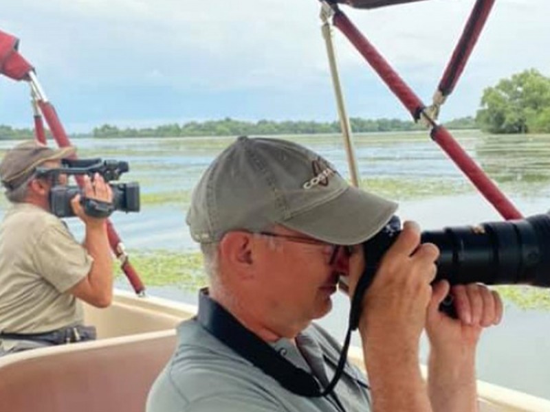 Admira coloniile de pasari intr-o plimbare cu barca in Delta Dunarii
