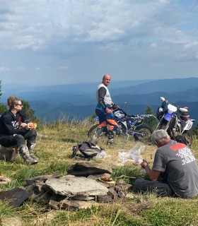 A day of off-road adventure in the middle of nature