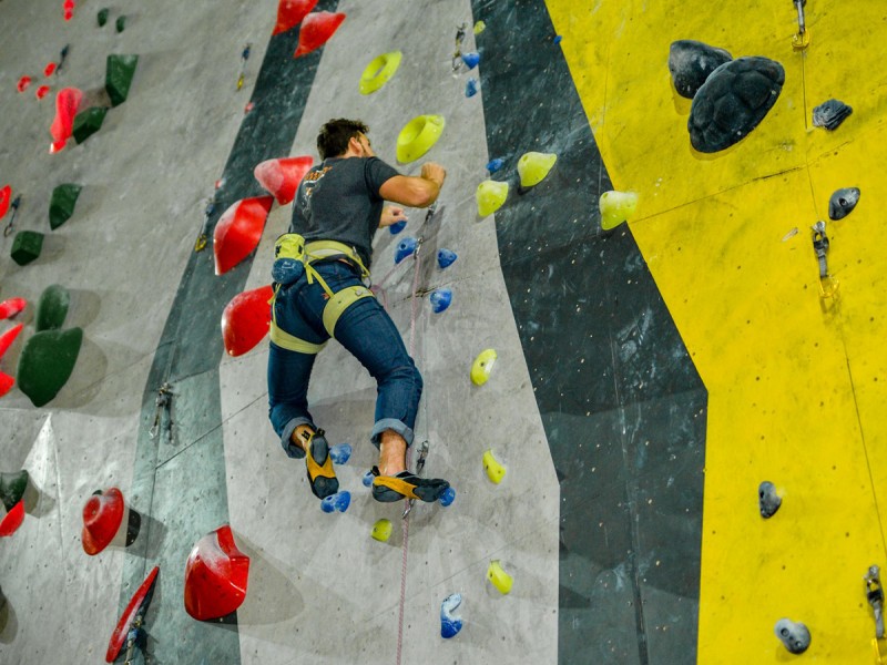 Toti pentru unul si unul pentru toti - escalada pentru grupuri in Cluj
