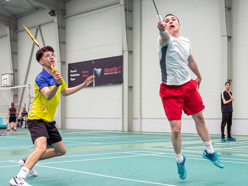 Antrenament de badminton pentru un grup de 6 persoane cu Carmen Blanaru