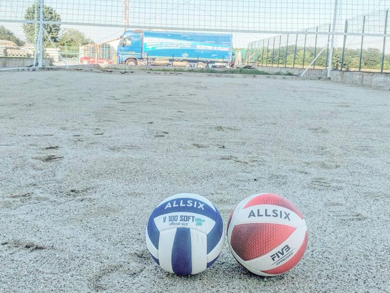 Rent a sand volleyball court - fun and competition under the open sky!