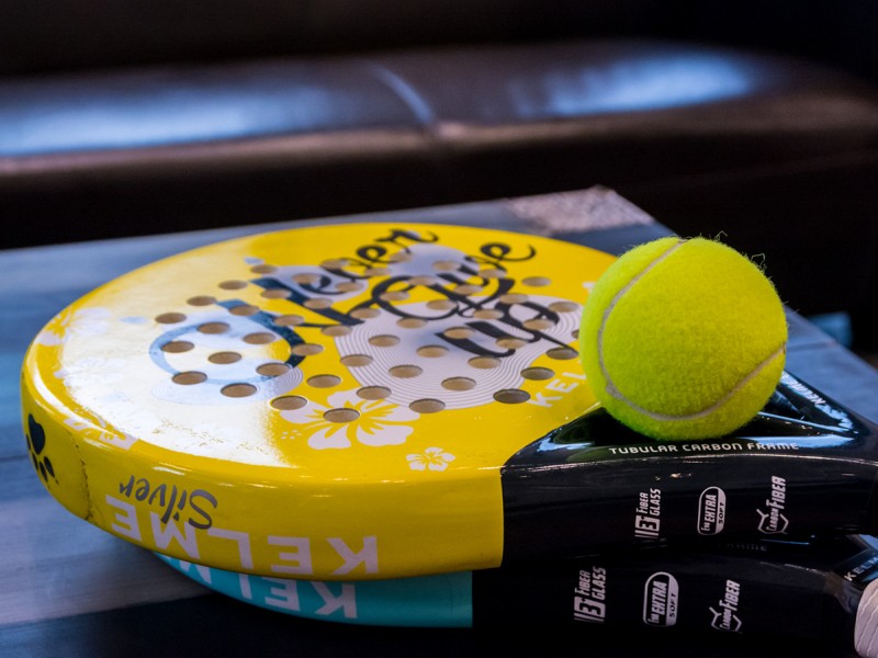 Play paddle, the newest sport, on an outdoor or indoor court in Timisoara