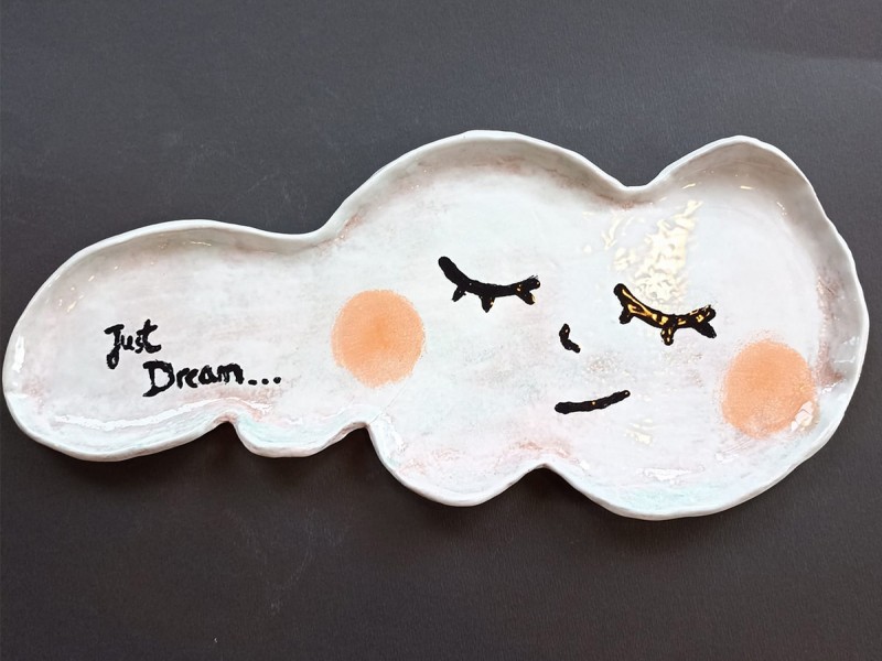 Experimenteaza pictura pe ceramica intr-un atelier din Bucuresti