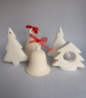 Create a unique object for your loved ones - Christmas clay modeling