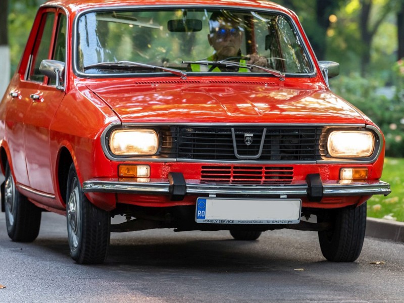 Rent a Dacia 1300 or 1310 for your wedding day