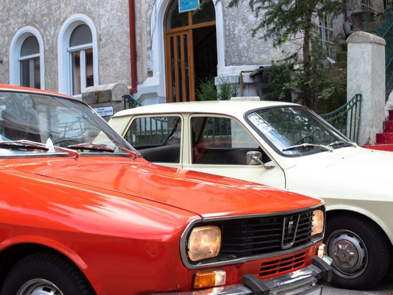 Inchiriaza o Dacia 1300 sau 1310 pentru ziua nuntii