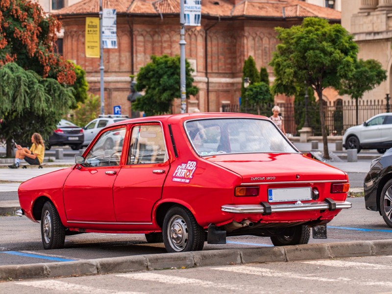Rent a Dacia 1300 or 1310 for your wedding day