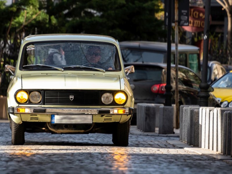 Inchiriaza o Dacia 1300 sau 1310 pentru ziua nuntii