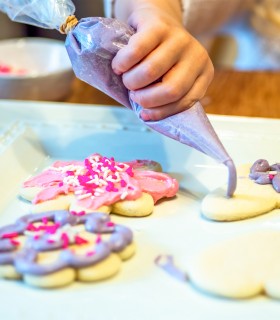 Workshop for decorating sweets, in Bucharest, for children