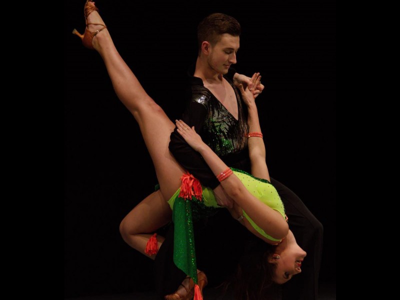 Ballroom dance courses for adults in Brasov