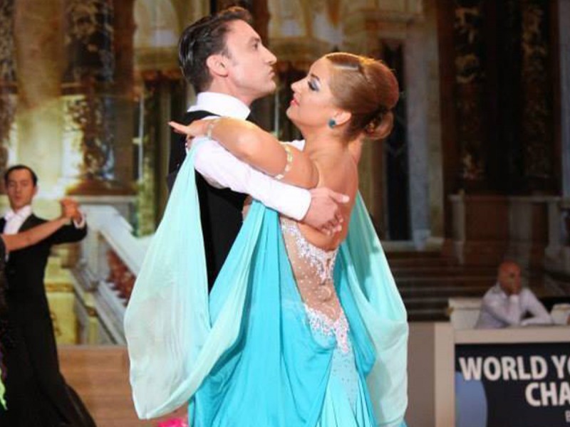 Ballroom dance courses for adults in Brasov