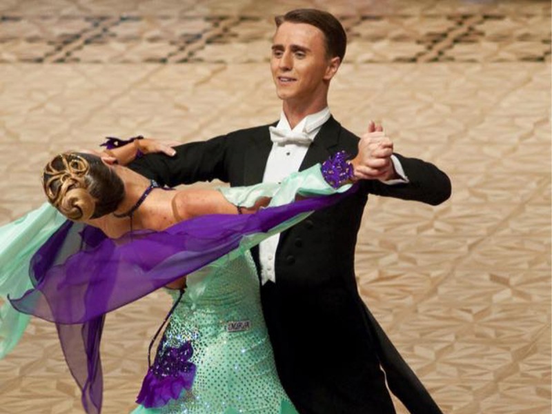 Ballroom dance courses for adults in Brasov