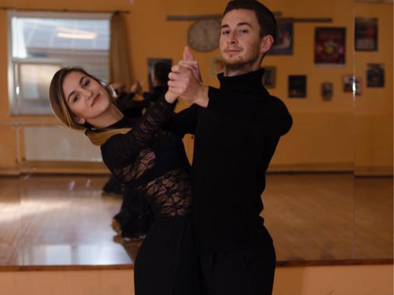 Ballroom dance courses for adults in Brasov