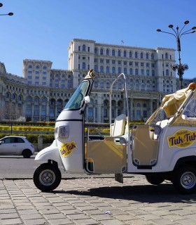 Discover Bucharest in an unique tuk-tuk tour