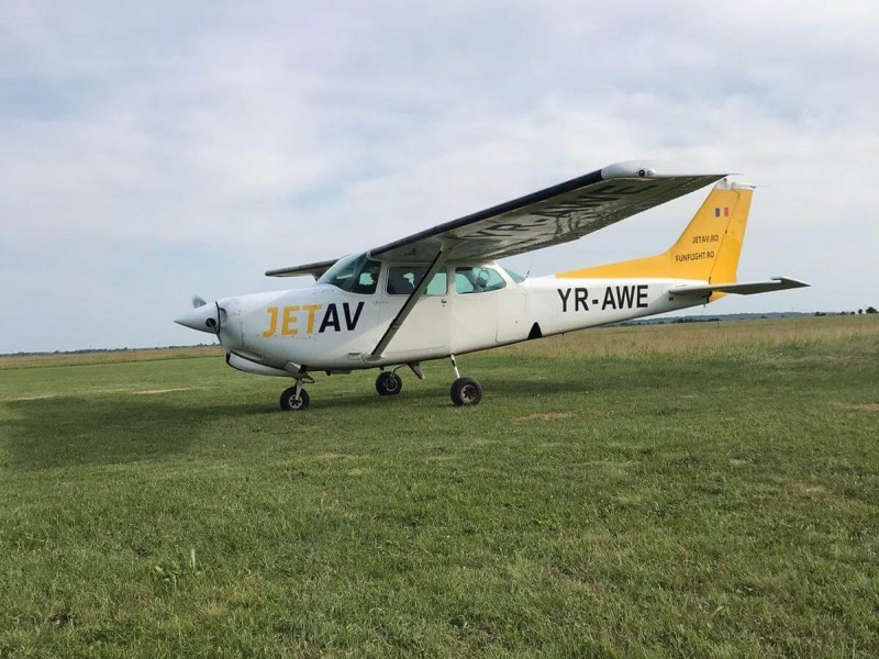 Zbor de initiere cu avionul