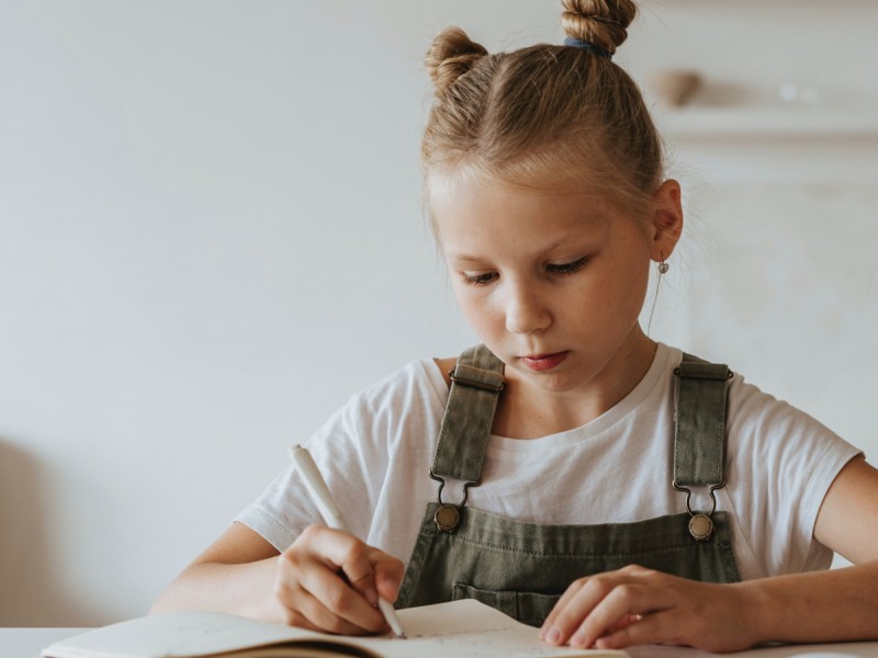 Personal development for children through German language courses